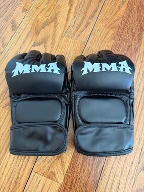 Source Unknown Black MMA Gloves